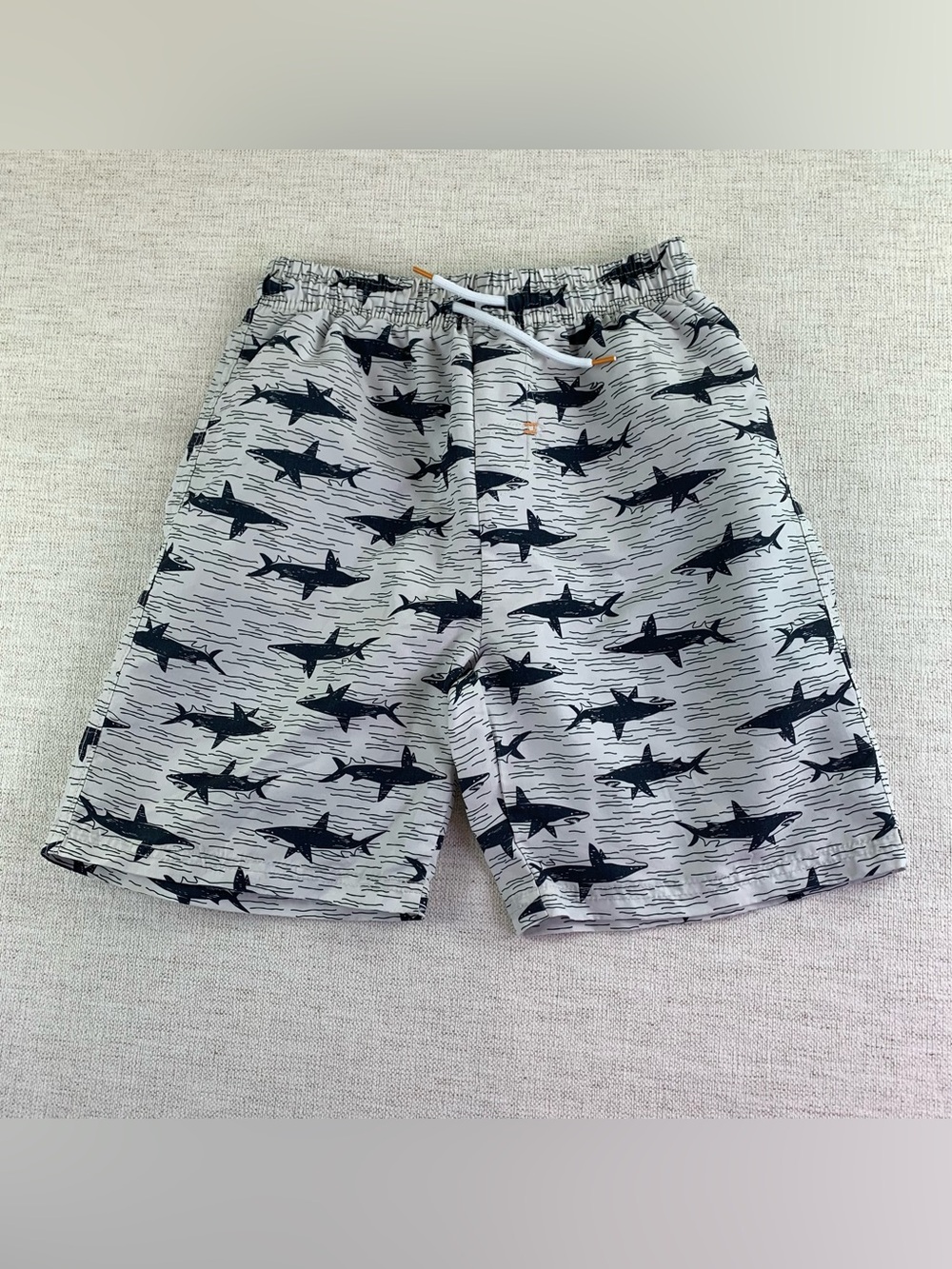 Boy's Shark Print Swim Shorts in‎ gray and white size 10/12 BCool